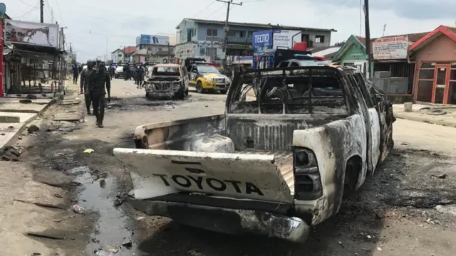 Police vehicle wey burn down for Oyigbo, Port Harcourt
