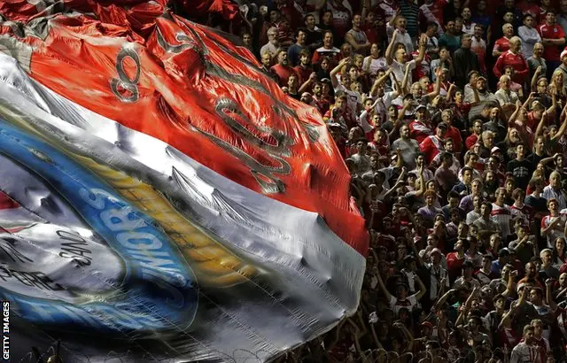 Argentinos Juniors taraftarları.