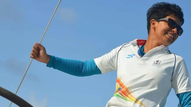 लेफ्टिनेंट कमांडर वर्तिका जोशी