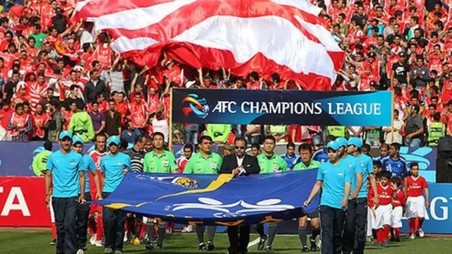 فوتبال، پرسپولیس، آزادی