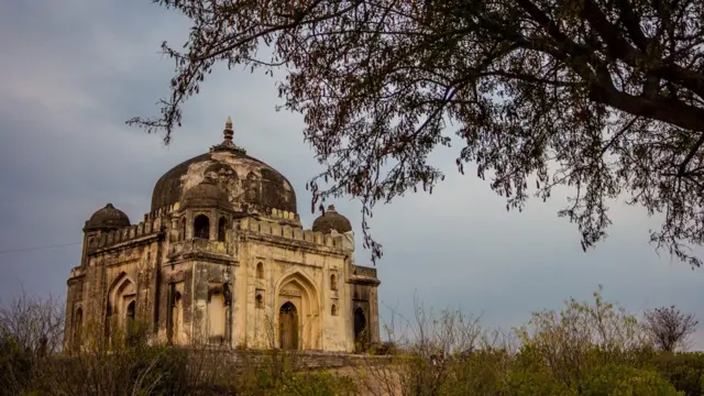 ਗੁਰਦੁਆਰਾ ਜਨਮ ਅਸਥਾਨ ਮਾਤਾ ਸਾਹਿਬ ਕੌਰ