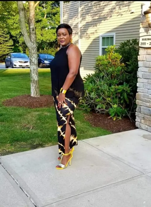 Akiwa hospitalini madaktari waligundua kuwa alikuwa na moshi katika mapafu yake .