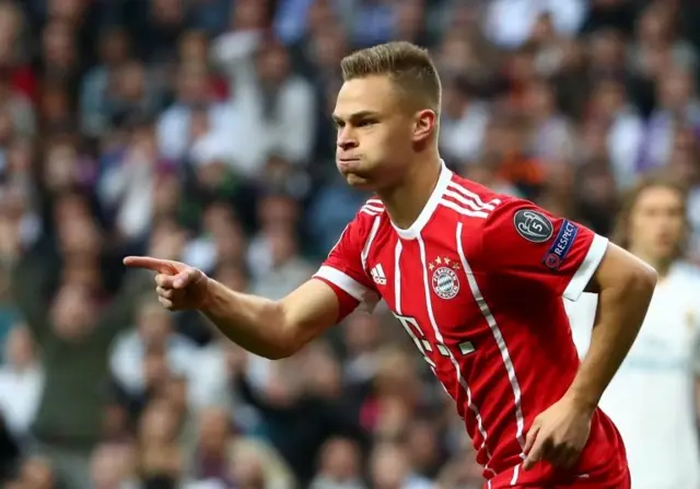Joshua Kimmich celebra su gol
