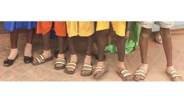 Soksi za watoto Gambia