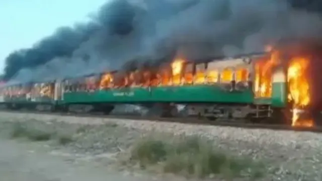 د ۲۰۱۹ کال اکټوبر: د پاکستان اورګاډي کې اور ۷۴ کسان ووژل.