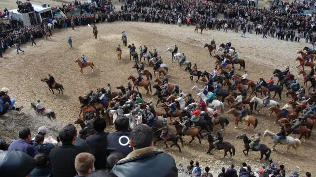 Улоқ ўйини бошланмоқда