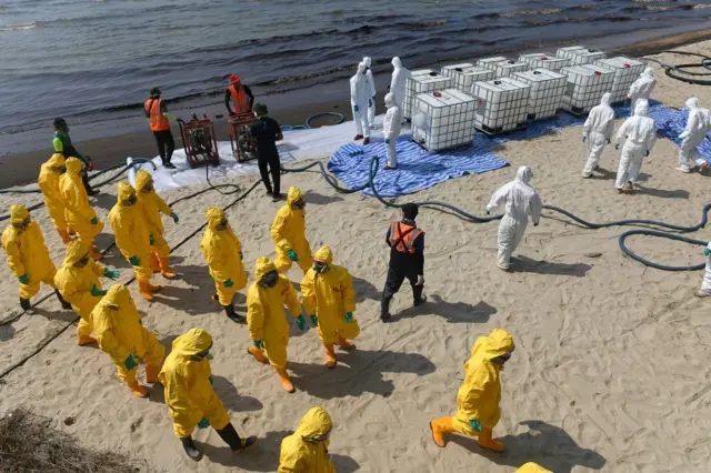 น้ำมันรั่วระยอง