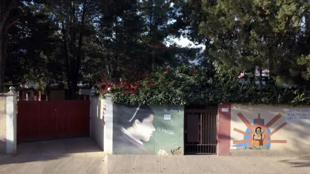 Fachada del colegio Juan XXIII, foco de las denunicas de abusos.