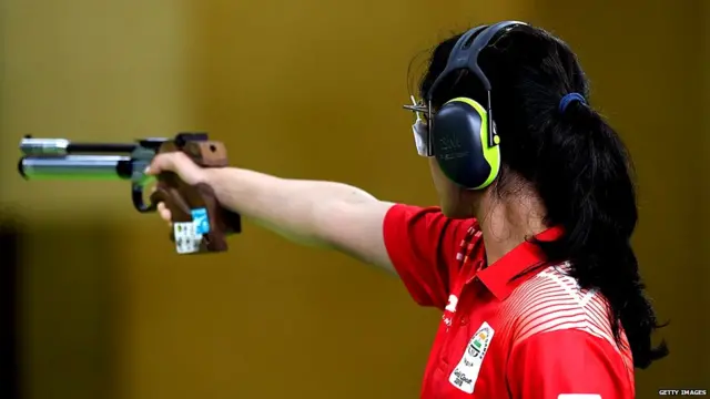 मनु भाकर, गोल्ड कोस्ट, कॉमनवेल्थ गेम्स