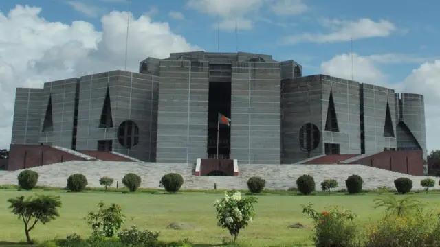 বাংলাদেশের জাতীয় সংসদ ভবন