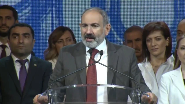Nkol_Pashinyan