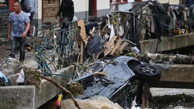 ஐரோப்பை புரட்டிப் போட்ட பெருவெள்ளம்