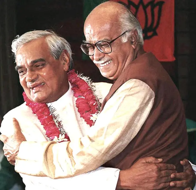 अटल बिहारी वाजपेयी, Atal Bihari Vajpayee, AtalBihariVaajpayee, अटलबिहारीवाजपेयी, लाल कृष्ण आडवाणी