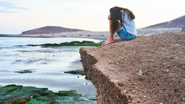 ఒంటరితనం సోషల్ మీడియా వినియోగం