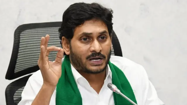 వై ఎస్ జగన్‌మోహన్‌రెడ్డి