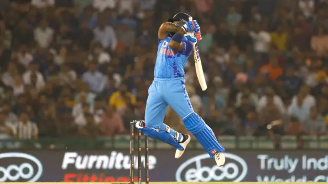 சூர்யகுமார் யாதவ்