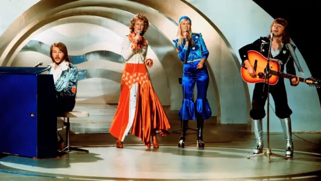 유로비전이 낳은 가장 유명한 우승자, 아바는 거의 무명이던 1974년 '워털루'로 유로비전에서 우승했다