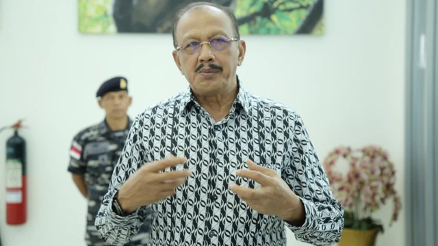 Bupati Natuna Abdul Hamid Rizal mengusulkan pembentukan provinsi khusus untuk Natuna dan Anambas.