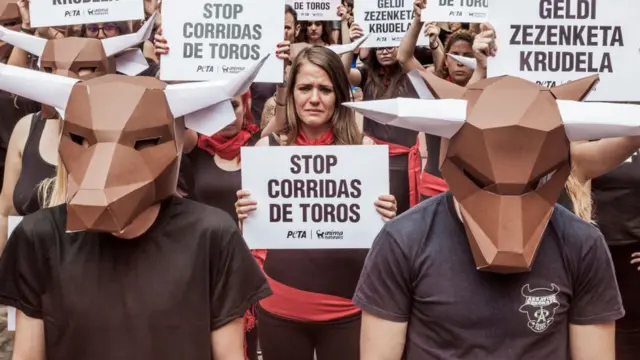 Зоозахисники