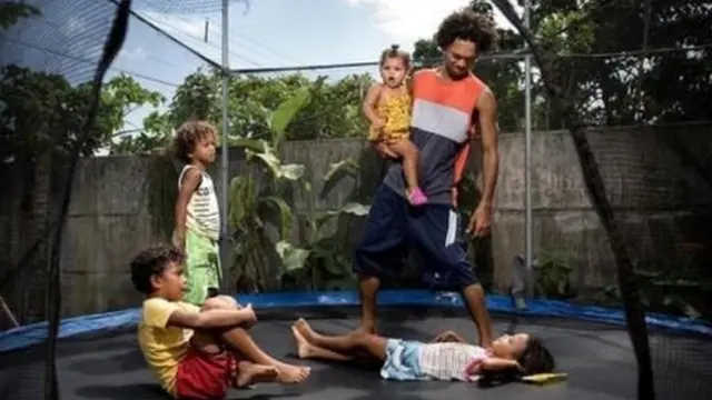 वडील आणि मुलं