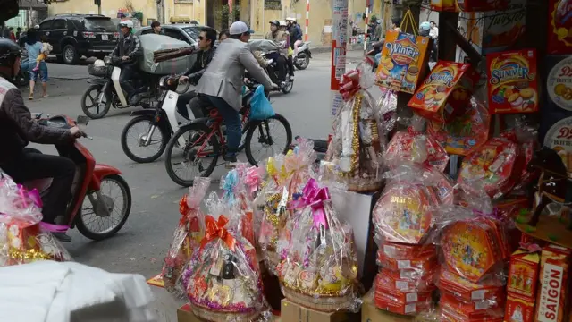 Tết là dịp 'ăn, chơi' sau một năm lao động