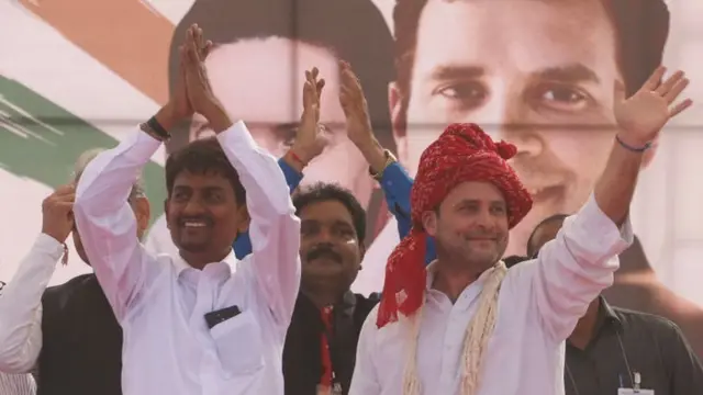 અલ્પેશ ઠાકોર અને રાહુલ ગાંધી