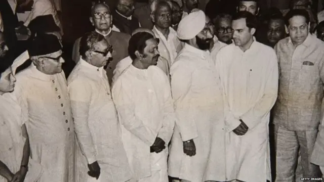 राजीव गांधी