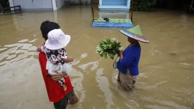 ကရင်ပြည်နယ် ဘားအံမြို့နယ်အတွင်း ဇူလိုင်လ ရေကြီးခဲ့စဉ်က
