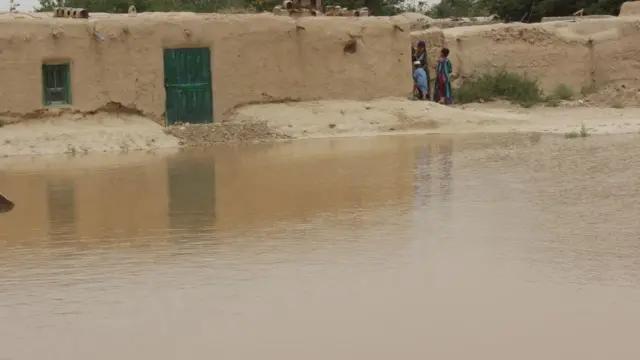 په افغانستان کې د سېلابونو ستونزه څه حل لار لري؟