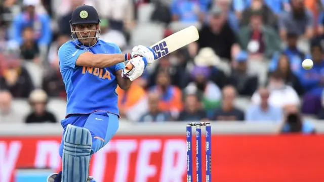 મહેન્દ્રસિંહ ધોની