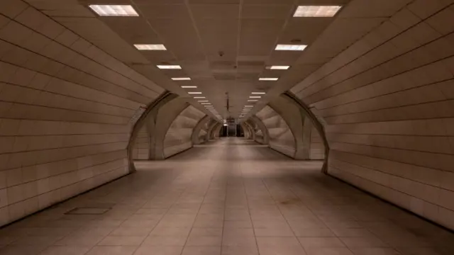 metro