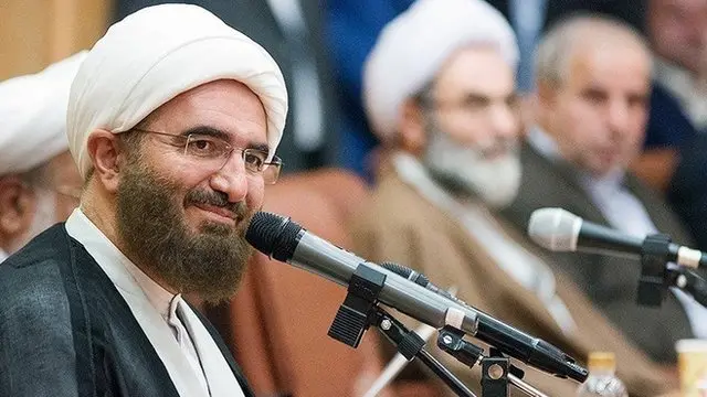 پس از تغییر رئیس شورای سیاست‌گذاری ائمه جمعه، تا کنون دستکم ۹ تن از امامان جمعه شهرستان‌ها تغییر کرده است