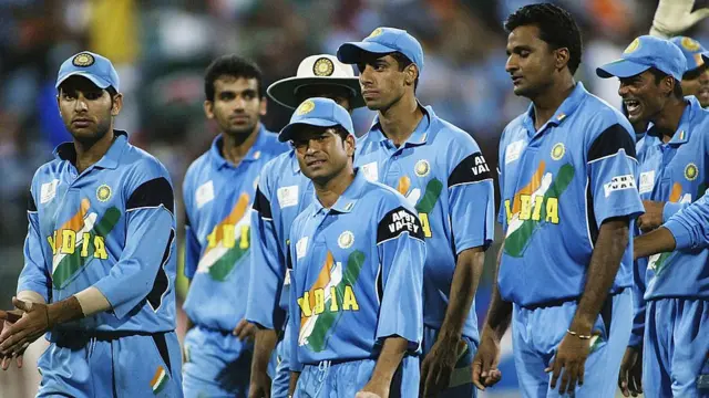 સચીન અને અન્ય ખેલાડીઓ