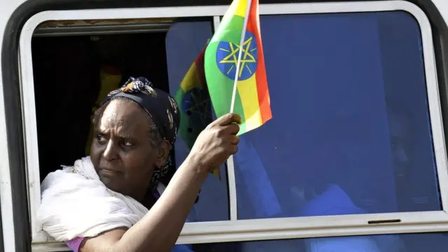 ባንዴራ ዝሓዛ ሰበይቲ