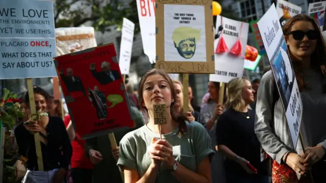 Climate protesters for London