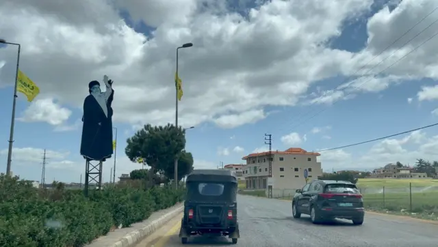 جادهاى كه ايران سالها پيش در دره بقاع بازسازى كرده