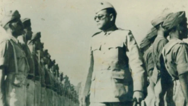 1943 में सिंगापुर पहुंचे सुभाष चंद्र बोस.