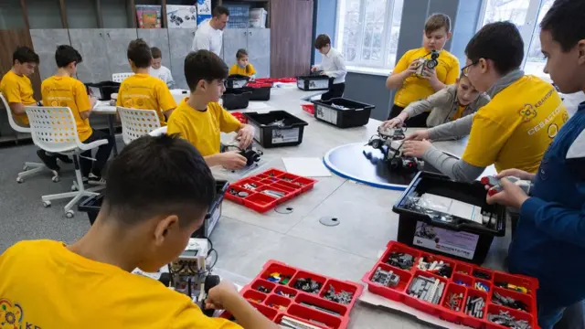 Главным проектом Раковой стала сеть детских учебных центров по техническим специальностям "Кванториум"