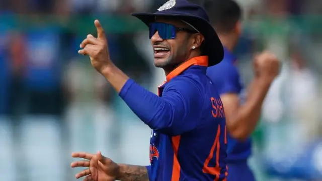 शिखर धवन