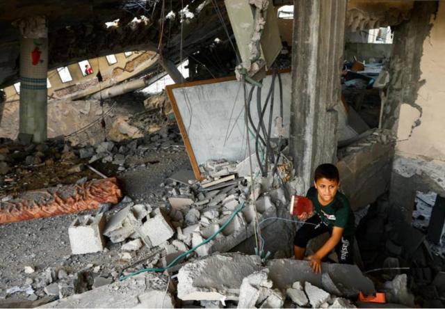 加沙巴勒斯坦当局表示，过去24小时内有256名巴勒斯坦人被杀，其中包括20名儿童