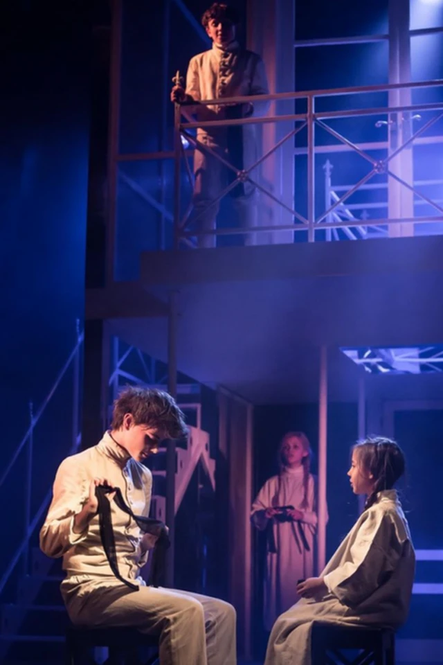 جک ولف، بازیگر نقش لوئی بریل