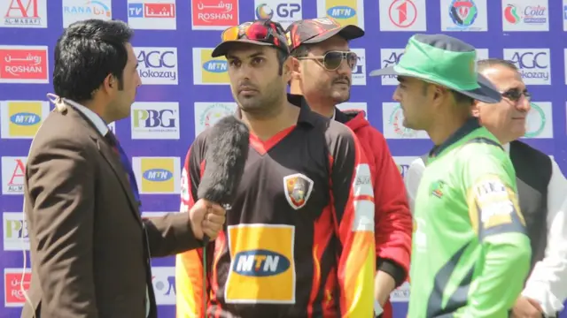 مس عینک لوبډلې ښې ډګر ساتنې او د دولت ځدراڼ چټکې توپ اچونې د هغوی وار پار خطا کړ