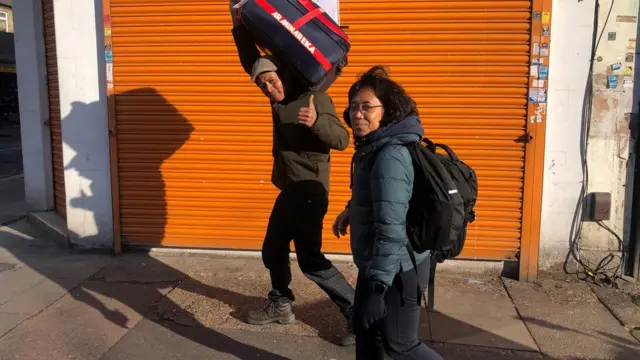 Suhada, Rohmatin Bonasir di London