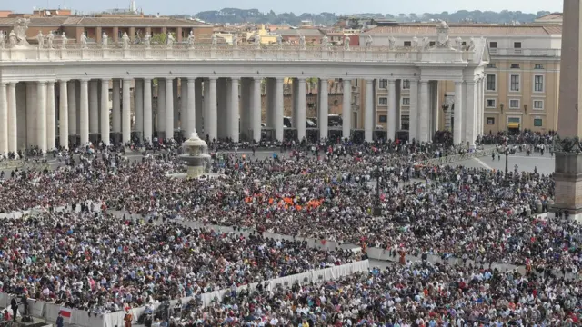 Maelfu ya wamehudhuria misa