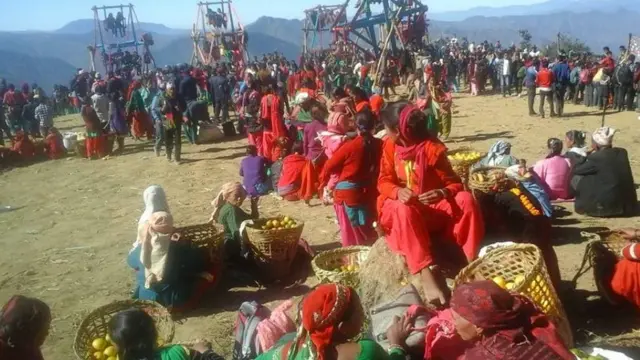 मेलामा महिला