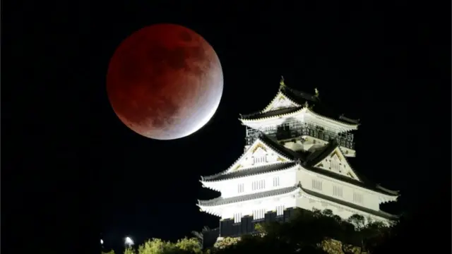 Eclipse lunar parcial