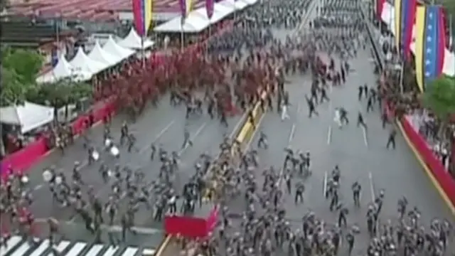 Tropas corren para resguardarse