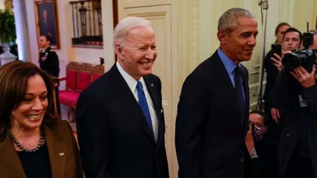 اوباما وبايدن