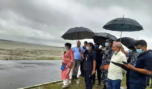 महाकाली नदीमा आएको बाढी