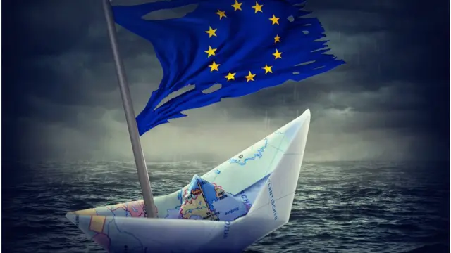 সাধারণত ইতালি এবং গ্রীস উপকুল থাকে প্রথম গন্তব্য।